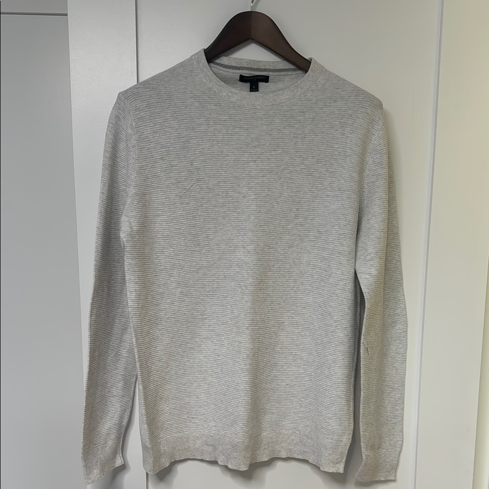 Men's Gray Sweater